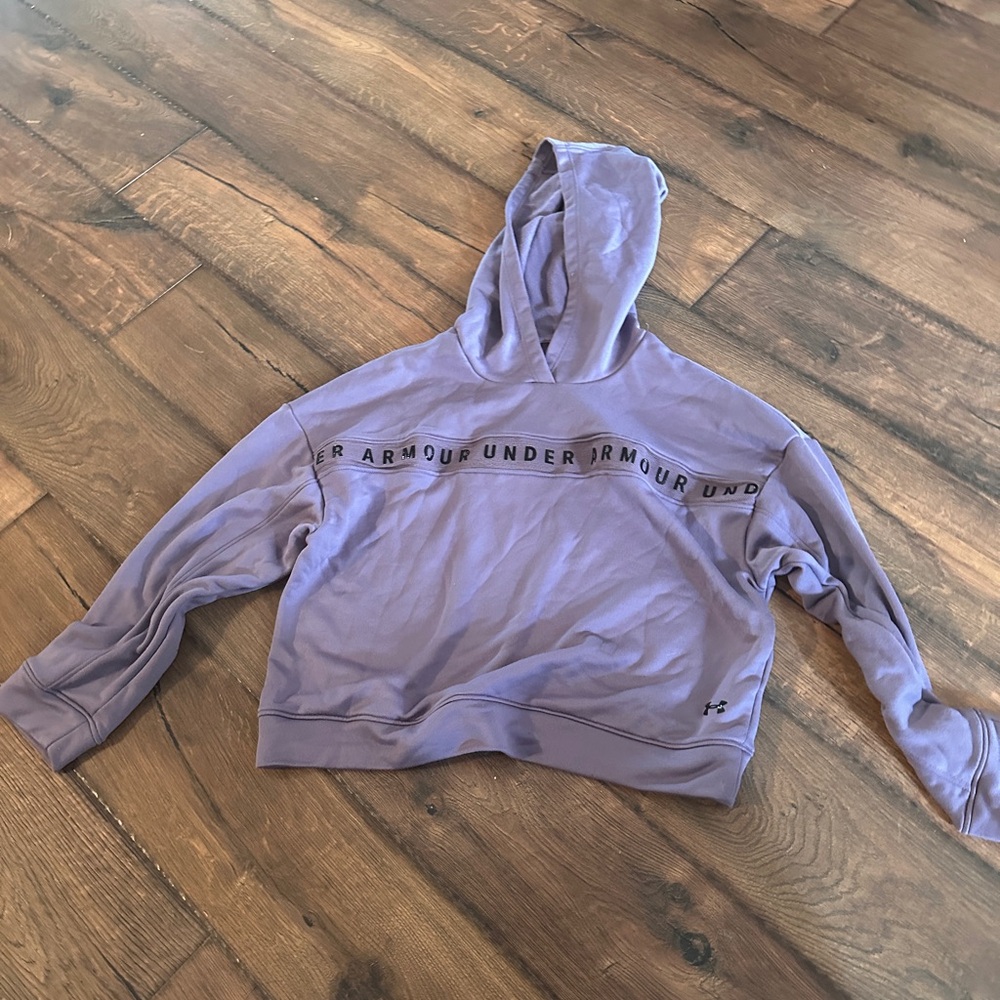 Under Armour, extra small sweatshirt in purple/lilac